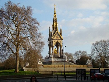 Đài tưởng niệm Hoàng thân Albert